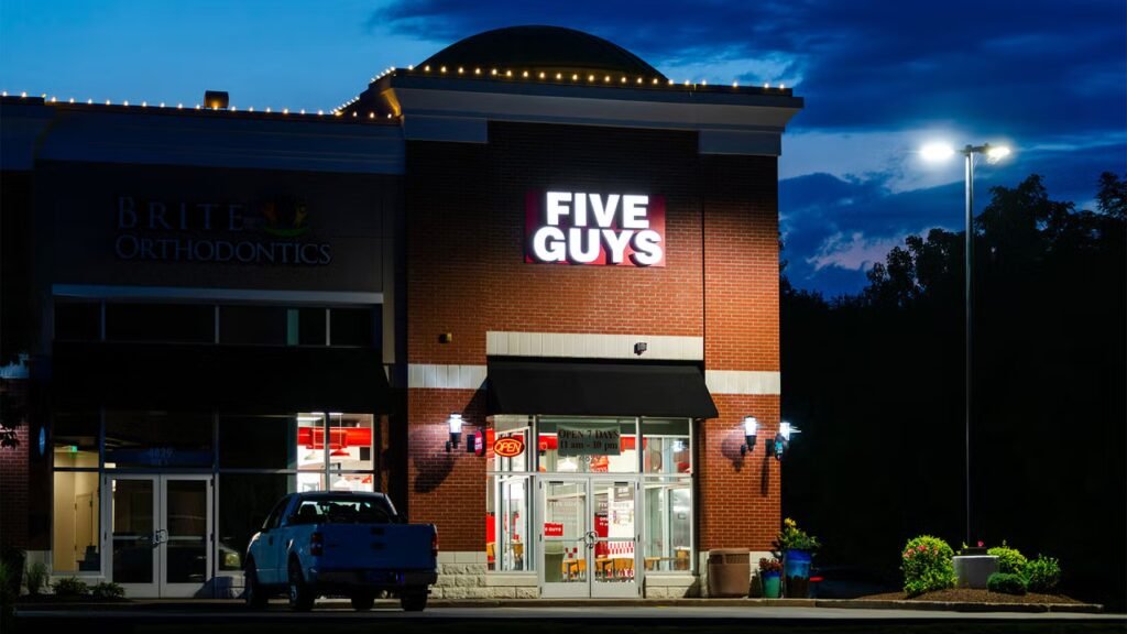 Five Guys closed 31 stores last year, even as it grew its presence overall: Here’s where locations shuttered Five Guys closed 31 stores last year, even as it grew its presence overall: Here’s where locations shuttered
