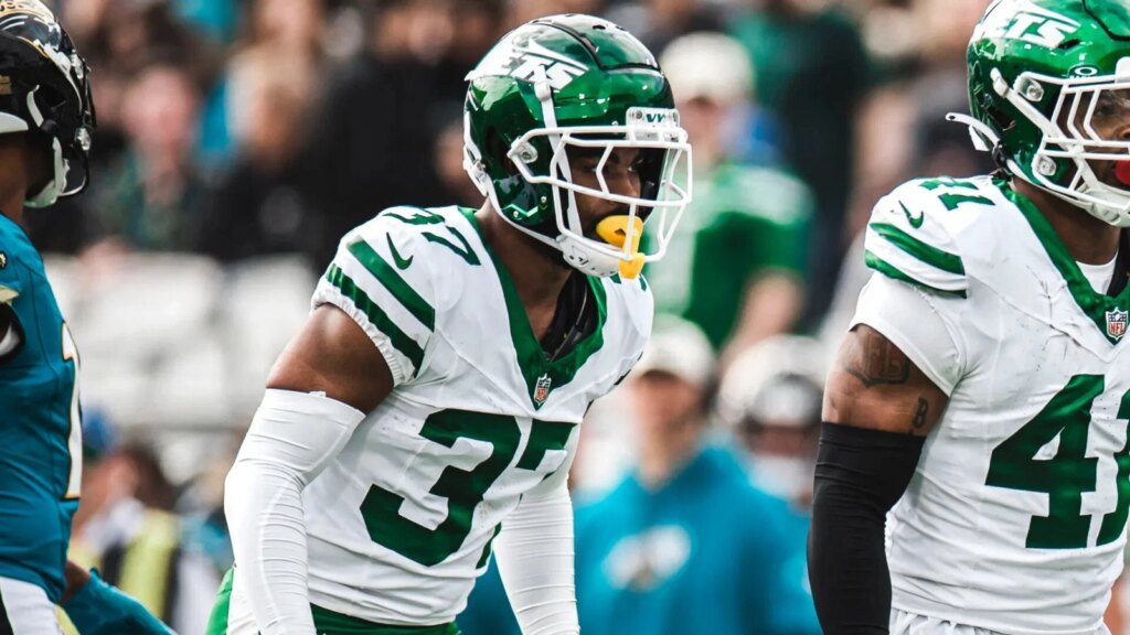 Former CFL player Qwan'tez Stiggers returns to practice with New York Jets after medical incident