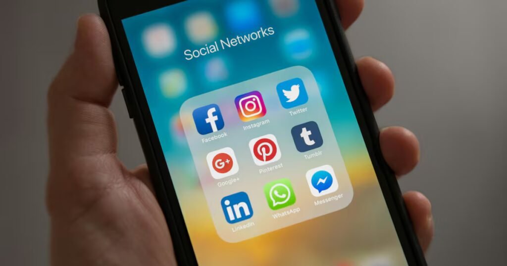 France’s Top Court Blocks Social Media Ban for Under-15s France’s Top Court Blocks Social Media Ban for Under-15s