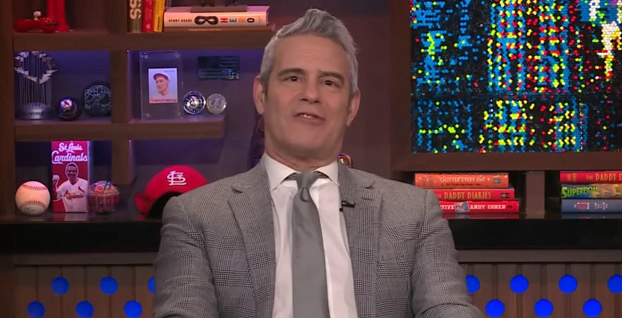 From Reunion Host To Competitor? From Reunion Host To Competitor?