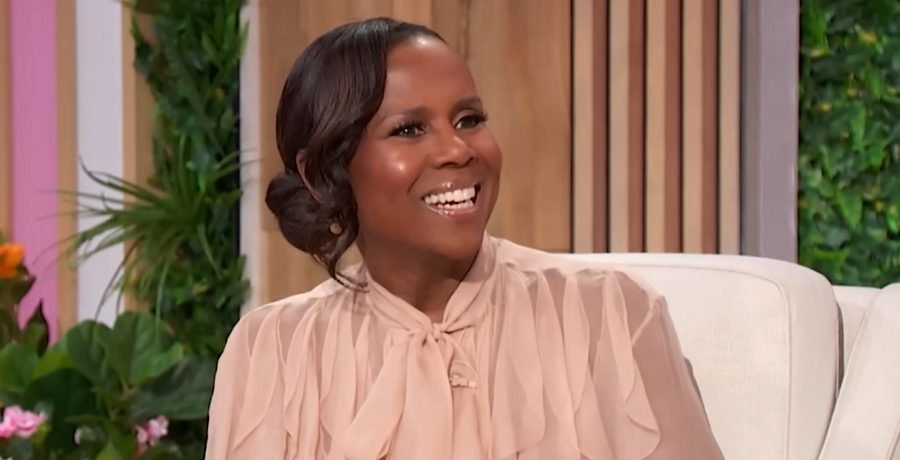 ‘GMA’ Deborah Roberts, 65, Rocks Bikini For Polar Plunge, Video 'GMA' Deborah Roberts, 65, Rocks Bikini For Polar Plunge, Video