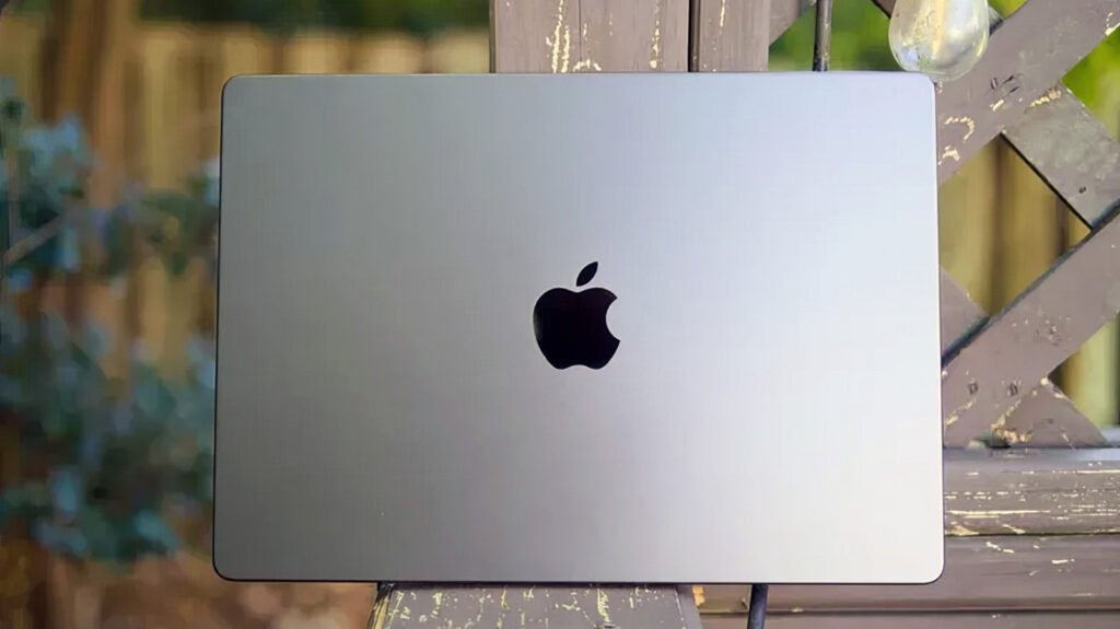 Get The Best Battery Life For Your MacBook By Changing These Settings Get The Best Battery Life For Your MacBook By Changing These Settings