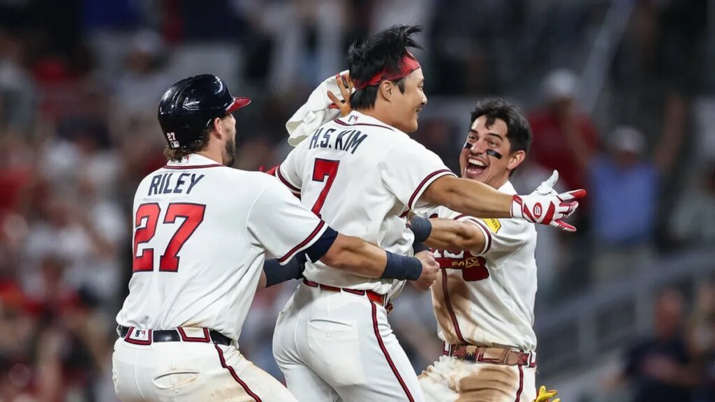 Ha-Seong Kim delivers in Braves' walk-off win over Dodgers