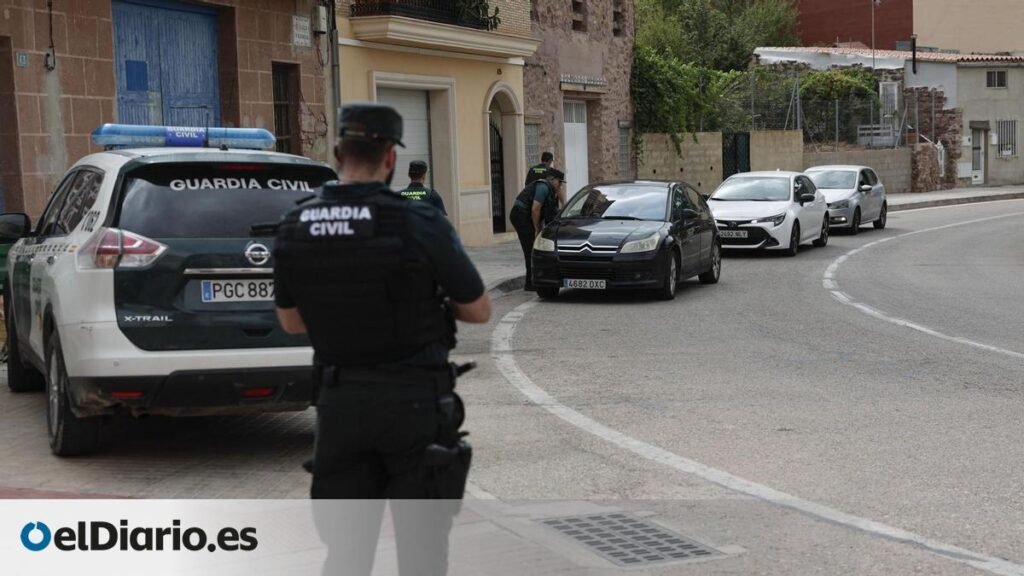 Hallado el cadáver de un hombre en Gátova tras el realojo de las evacuados por el incendio de la Sierra Calderona Hallado el cadáver de un hombre en Gátova tras el realojo de las evacuados por el incendio de la Sierra Calderona
