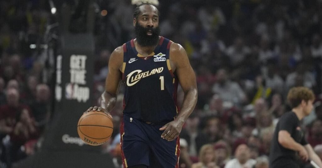 Harden agrees $97m deal to stay with Cavaliers Harden agrees $97m deal to stay with Cavaliers