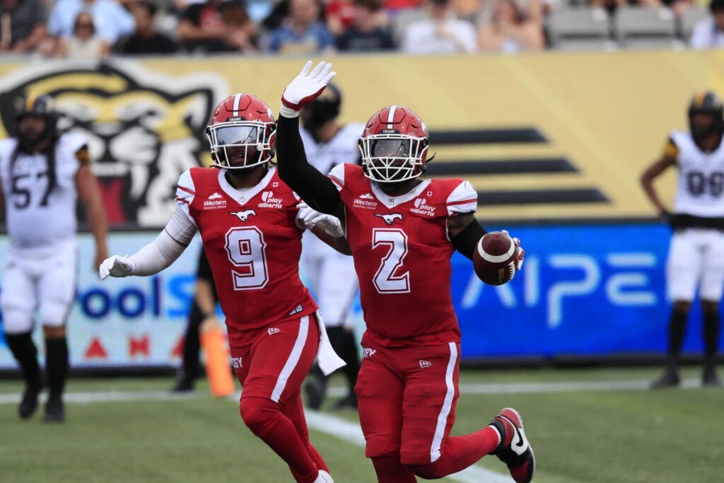 High five: defensive scores power Calgary Stampeders past Ticats High five: defensive scores power Calgary Stampeders past Ticats