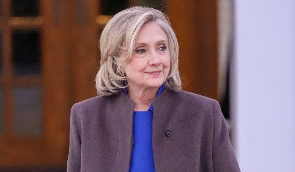 Hillary to hard left: Let’s make up Hillary to hard left: Let’s make up