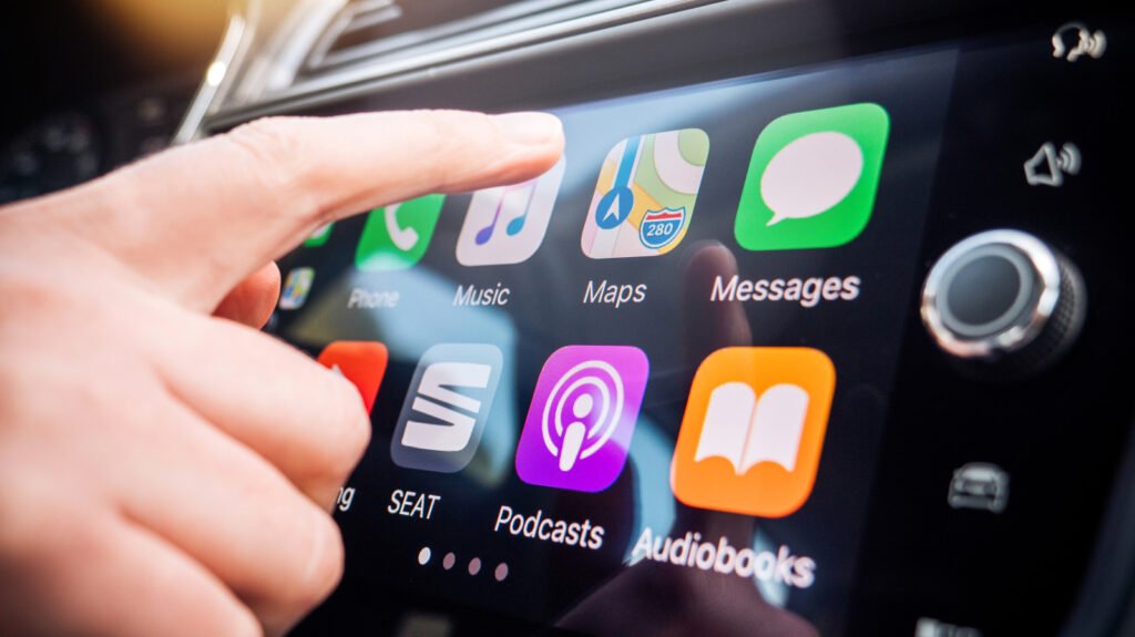 How To Stop Siri From Interrupting While You’re Using CarPlay How To Stop Siri From Interrupting While You're Using CarPlay