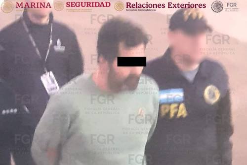 Ingresa contralmirante Farías a El Altiplano; su audiencia, privada Ingresa contralmirante Farías a El Altiplano; su audiencia, privada