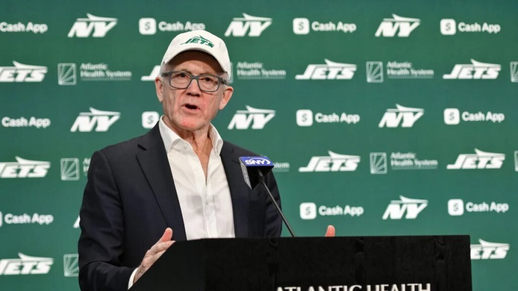 Jets’ Woody Johnson buys minority stake in Aston Martin F1 team Jets' Woody Johnson buys minority stake in Aston Martin F1 team