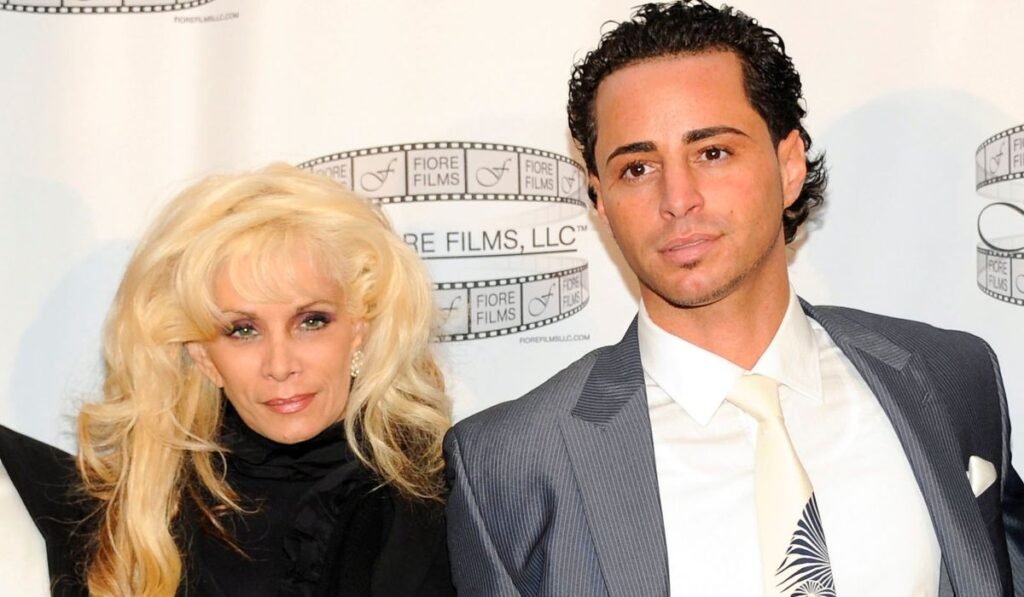 John Gotti’s grandson kept trying to delay prison to donate kidney to mother. A judge said enough. John Gotti’s grandson kept trying to delay prison to donate kidney to mother. A judge said enough.