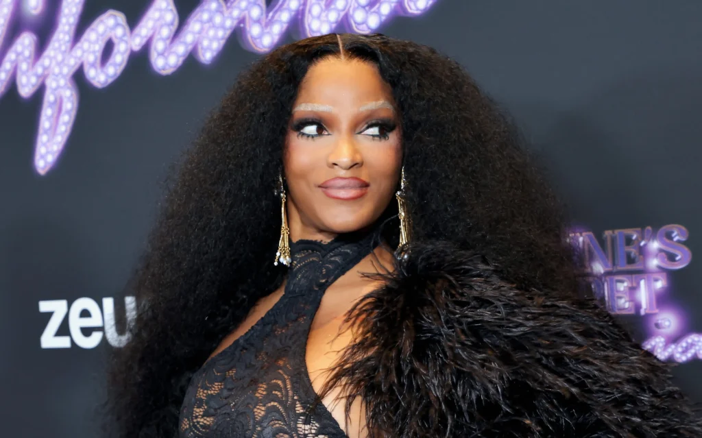 Joseline Hernandez Has Fans Gagging Over Her Pregnancy Glow