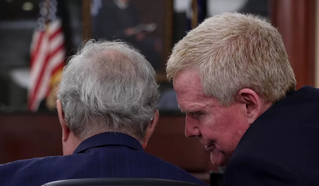 Judge moves Alex Murdaugh retrial from small county, but motion to toss out case will wait Judge moves Alex Murdaugh retrial from small county, but motion to toss out case will wait
