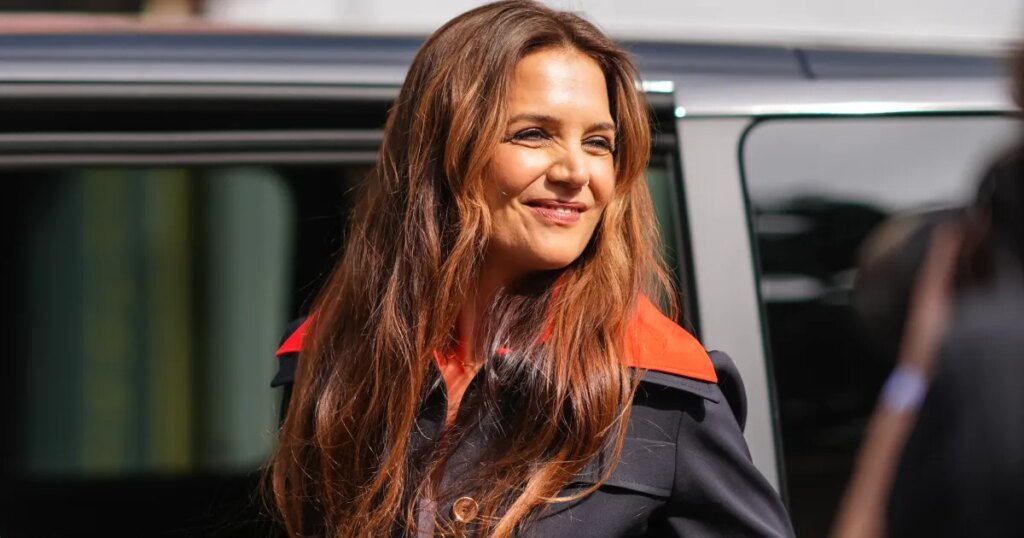 Katie Holmes Wore the Shoe Version of a Knit Sweater Katie Holmes Wore the Shoe Version of a Knit Sweater