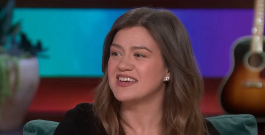 Kelly Clarkson’s Shocking,Unbelievable Backstory New Single Kelly Clarkson's Shocking,Unbelievable Backstory New Single