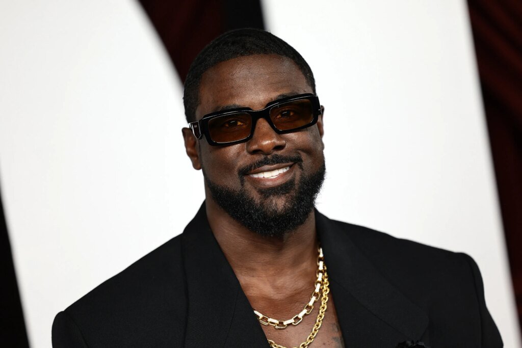 Lance Gross’ Mom Reacts To His New Look & Fans Agree Lance Gross' Mom Reacts To His New Look & Fans Agree