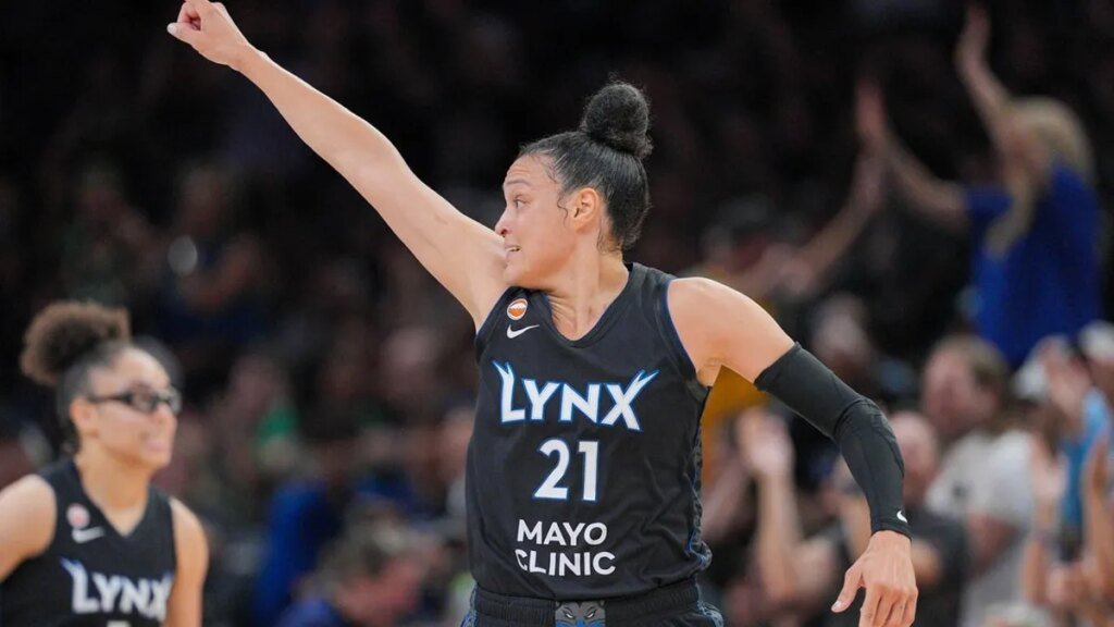 League-leading Lynx set for showdown with champion Aces
