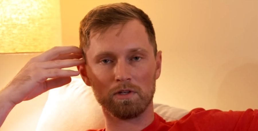 Luke Broderick Accused Of ‘Hating’ Kristen After Bad Comments Luke Broderick Accused Of 'Hating' Kristen After Bad Comments
