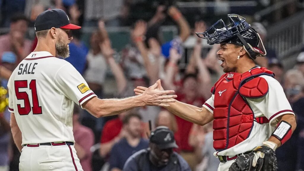 MLB roundup: Chris Sale fans 11 in complete game as Braves blank Dodgers MLB roundup: Chris Sale fans 11 in complete game as Braves blank Dodgers