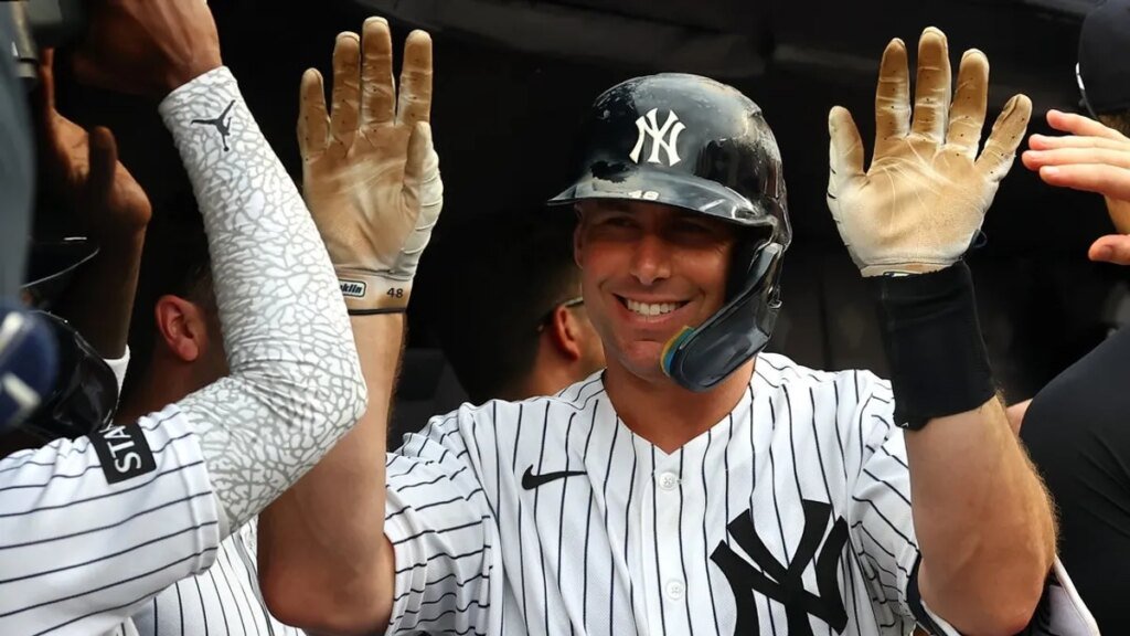 MLB roundup: Yankees pound rival Red Sox 16-1 to take season series