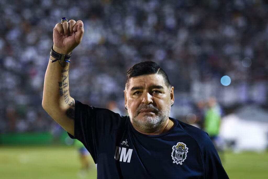 Maradona death trial upended by bizarre error: Experts analyzed his father’s clinical records | International Maradona death trial upended by bizarre error: Experts analyzed his father’s clinical records | International