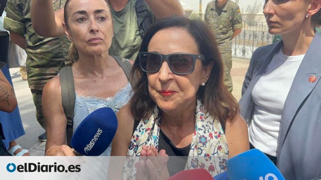 Margarita Robles comunica al presidente del Senado que no comparecerá la semana que viene como pide el PP Margarita Robles comunica al presidente del Senado que no comparecerá la semana que viene como pide el PP