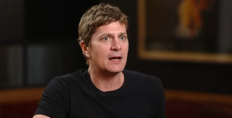 Matchbox Twenty Halts Show As Rob Thomas Impales Guitarist Matchbox Twenty Halts Show As Rob Thomas Impales Guitarist