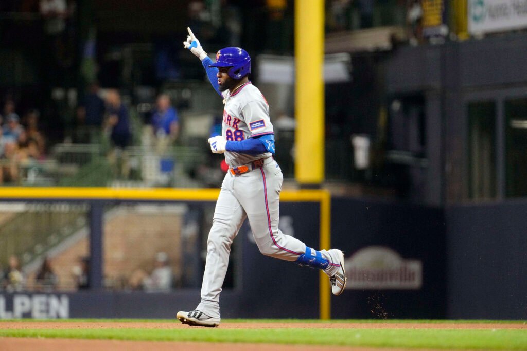Mets Place Luis Robert Jr. On Waivers Mets Place Luis Robert Jr. On Waivers