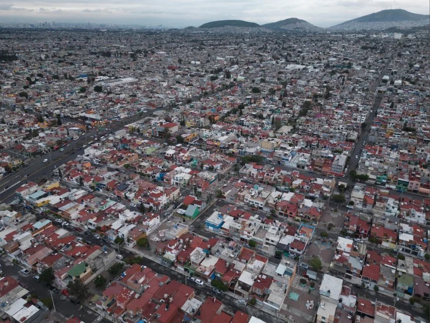 Mexico’s urban sprawl is steadily reshaping life in its biggest cities Mexico's urban sprawl is steadily reshaping life in its biggest cities