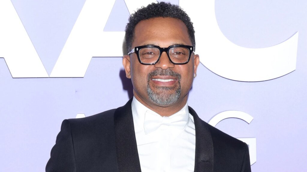 Mike Epps Melts Fans' Hearts After Sharing Family Vacation Video