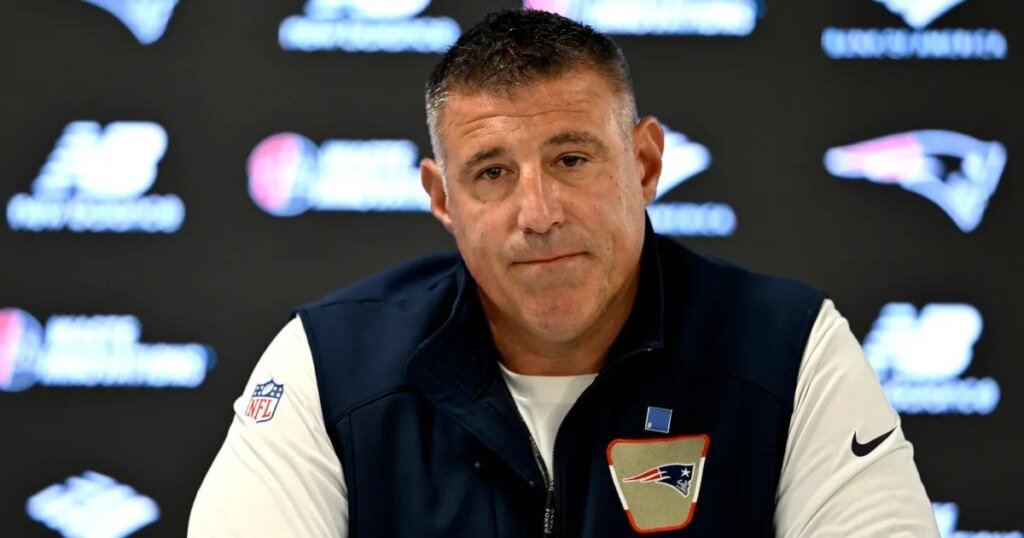 Mike Vrabel Gives Curious Answer About Counseling With Wife Mike Vrabel Gives Curious Answer About Counseling With Wife