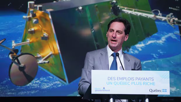 Military satellite deal could set stage for new battle over cabinet secrecy Military satellite deal could set stage for new battle over cabinet secrecy