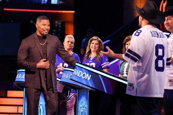Monday TV Ratings: Beat Shazam, DWTS: The Next Pro, American Ninja Warrior, All American, CIA – canceled + renewed TV shows, ratings Monday TV Ratings: Beat Shazam, DWTS: The Next Pro, American Ninja Warrior, All American, CIA - canceled + renewed TV shows, ratings