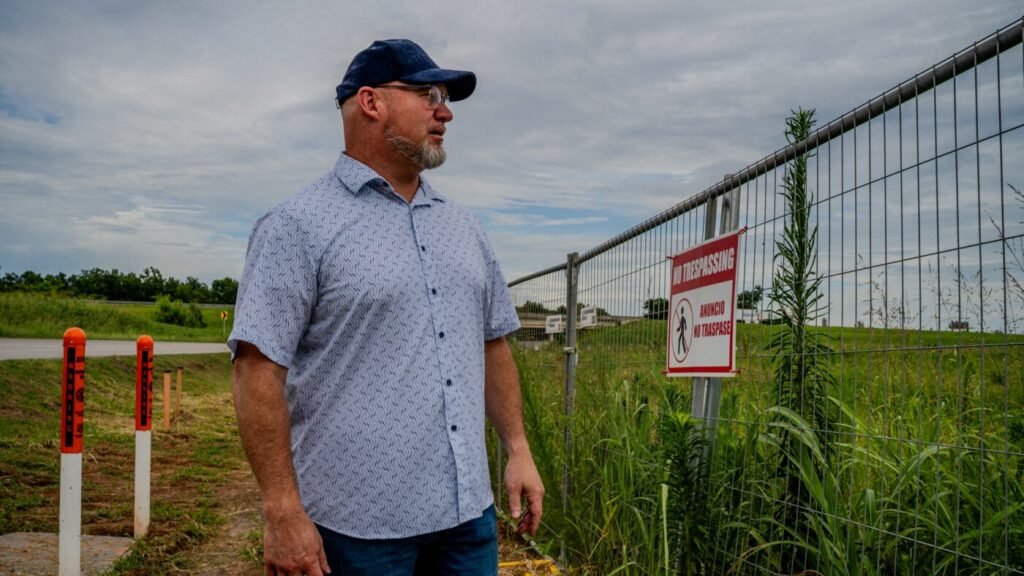 NDAs are hiding data center deals, drawing ire from locals — and attention from lawmakers : NPR NDAs are hiding data center deals, drawing ire from locals — and attention from lawmakers : NPR