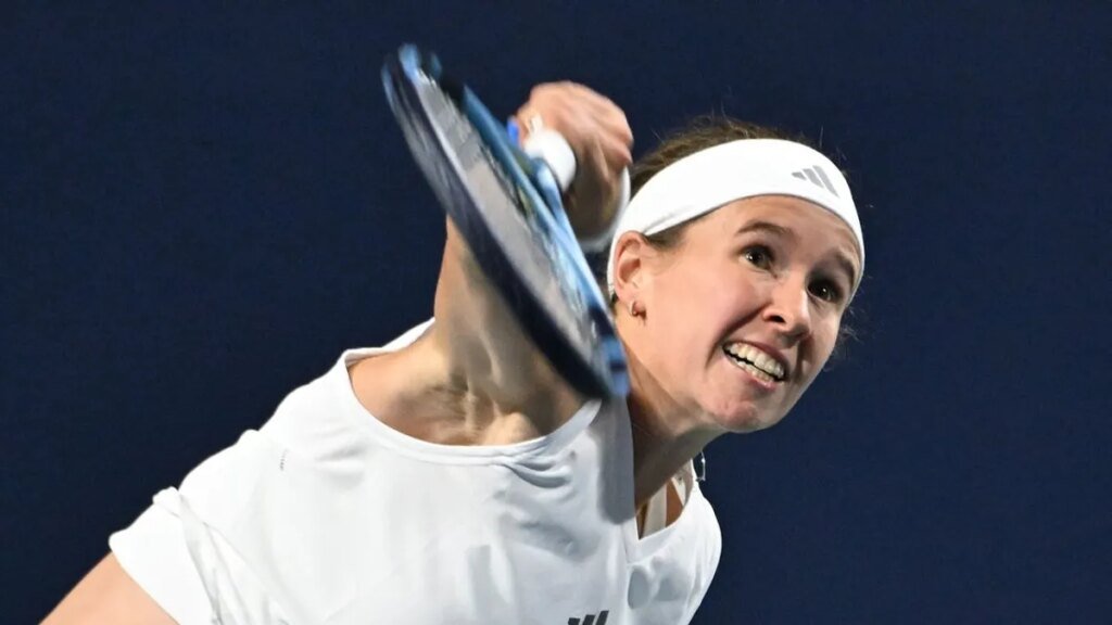 Nikola Bartunkova gets through all-Czech quarterfinal in Monterrey