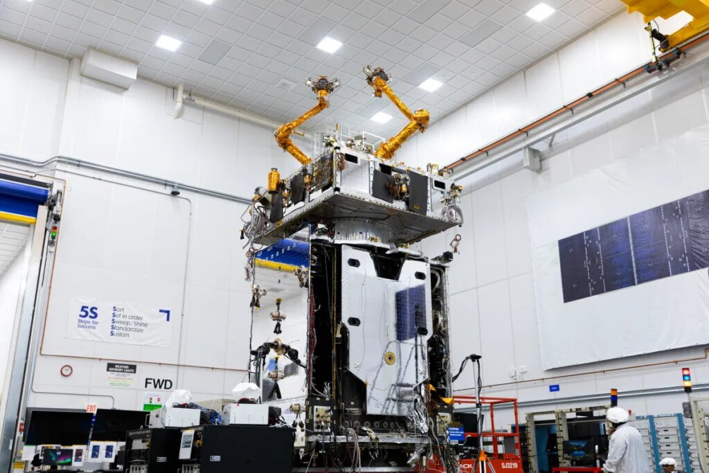 Northrop’s robot space mechanic is a new way to keep satellites at work longer Northrop's robot space mechanic is a new way to keep satellites at work longer