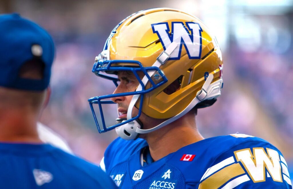 Official: Zach Collaros to start for Winnipeg Blue Bombers against Ottawa Official: Zach Collaros to start for Winnipeg Blue Bombers against Ottawa