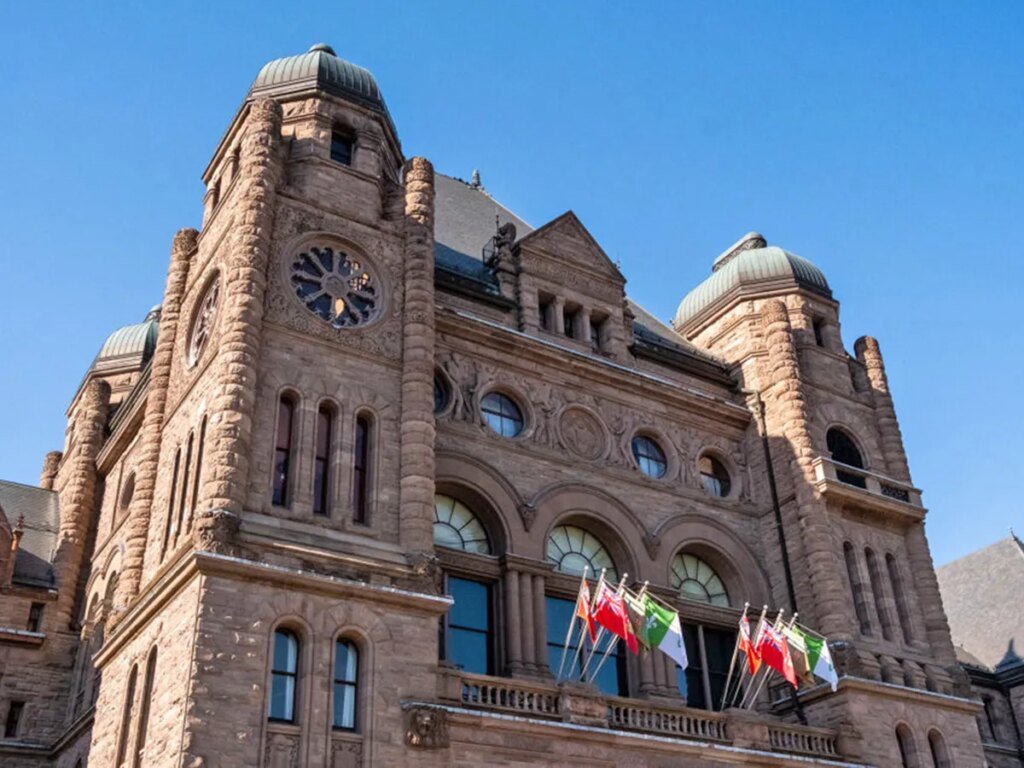 Ontario changes regulations to prevent illegal migrants from collecting social assistance Ontario changes regulations to prevent illegal migrants from collecting social assistance