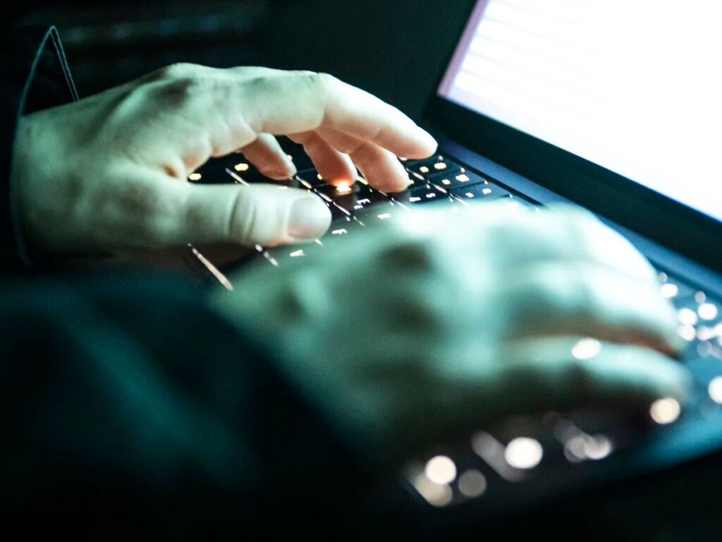 Ontario man pleads guilty to multi-million-dollar US data theft