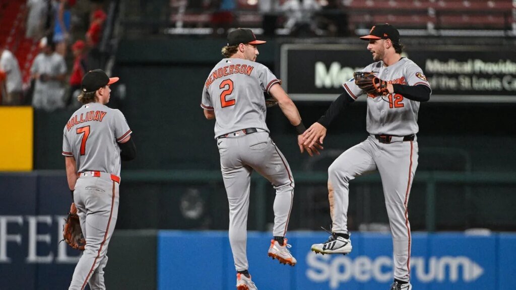 Orioles, after almost enduring epic collapse, seek sweep of Cardinals Orioles, after almost enduring epic collapse, seek sweep of Cardinals