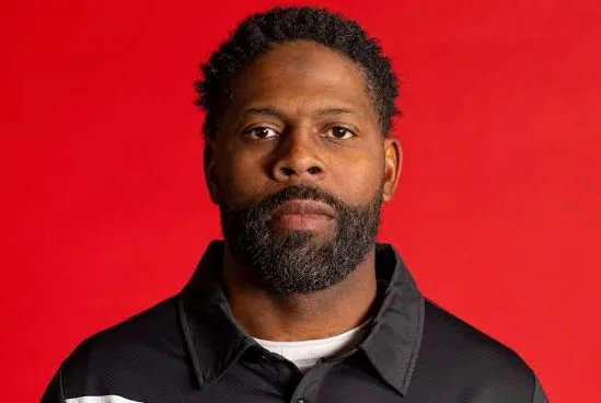 Ottawa Redblacks fire William Fields, move Jeff Reinebold to defensive coordinator Ottawa Redblacks fire William Fields, move Jeff Reinebold to defensive coordinator