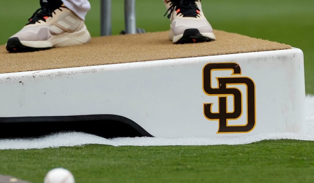 Padres minor league coach released from ICE custody