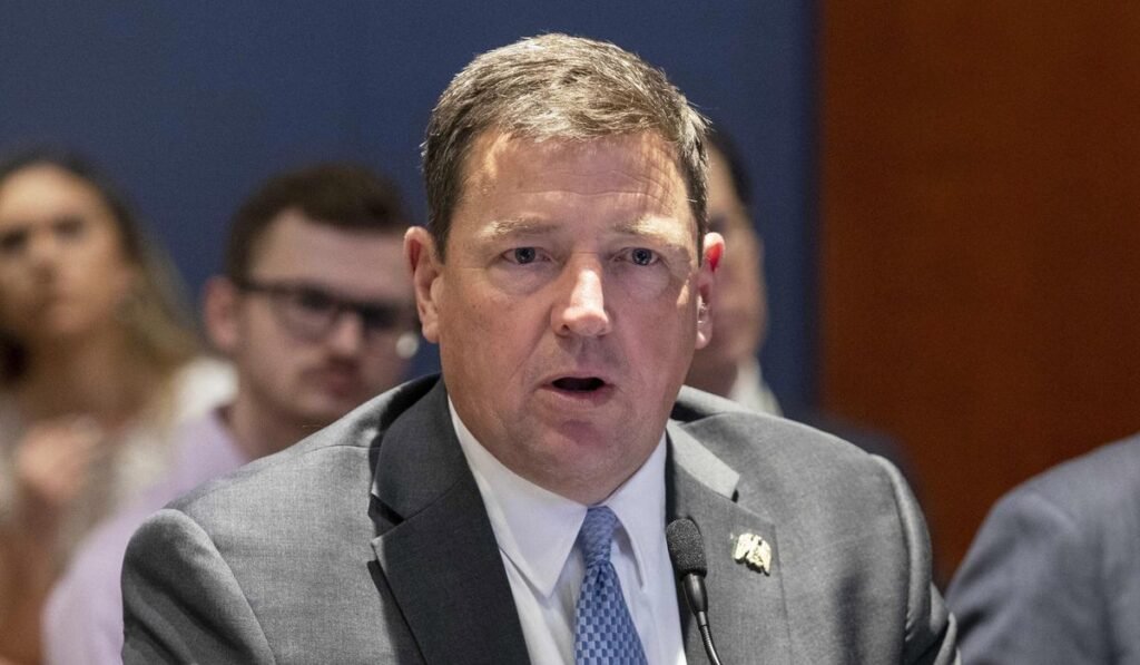 Pardon czar Ed Martin leaves White House for election role Pardon czar Ed Martin leaves White House for election role