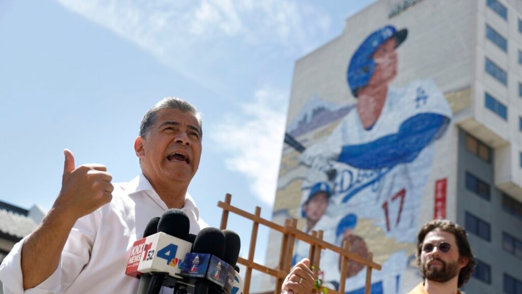 People losing health insurance is an issue the next California governor will face : NPR People losing health insurance is an issue the next California governor will face : NPR