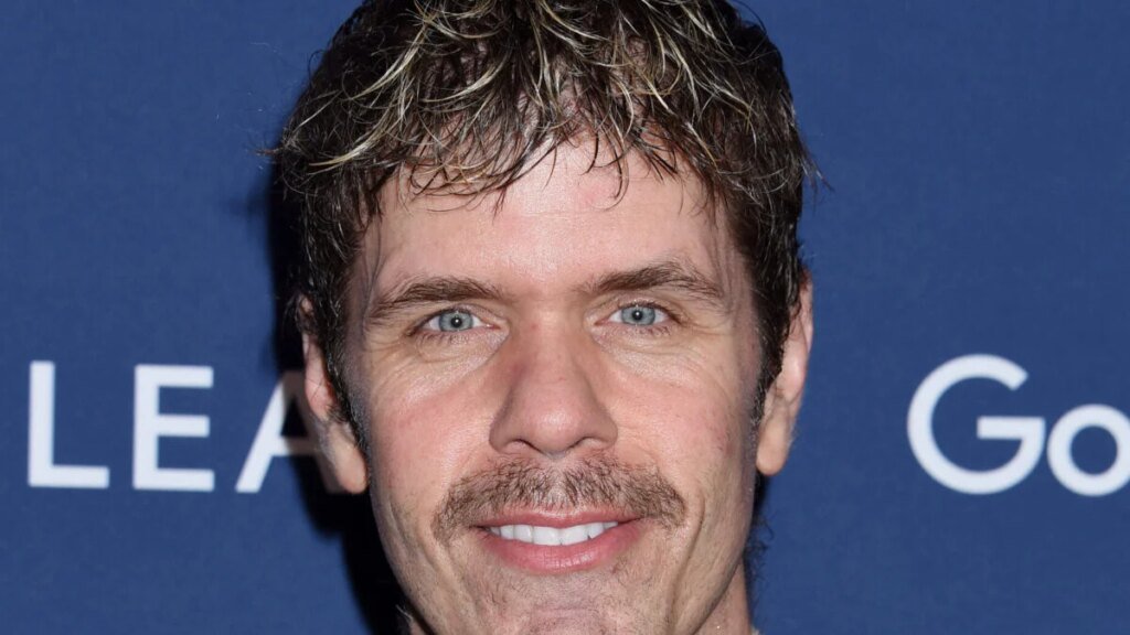 Perez Hilton’s Friends Fear Sepsis Battle May Be Linked To Crisis Perez Hilton’s Friends Fear Sepsis Battle May Be Linked To Crisis
