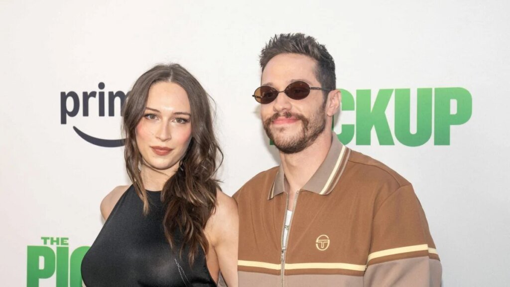Pete Davidson And Elsie Hewitt Now 'Cooperatively Coparenting'