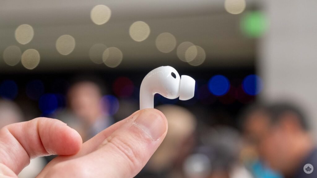 Recent Apple leak reveals camera-equipped AirPods Recent Apple leak reveals camera-equipped AirPods