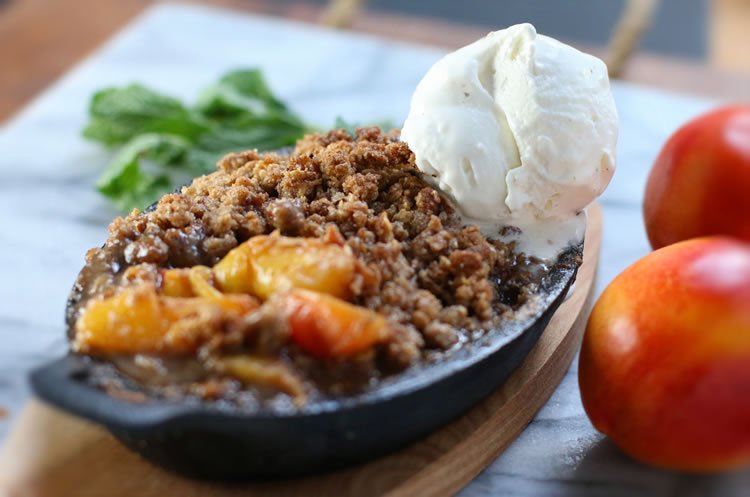 Recipe: Nectarine Crisp (Gluten-Free, Grain-Free) Recipe: Nectarine Crisp (Gluten-Free, Grain-Free)