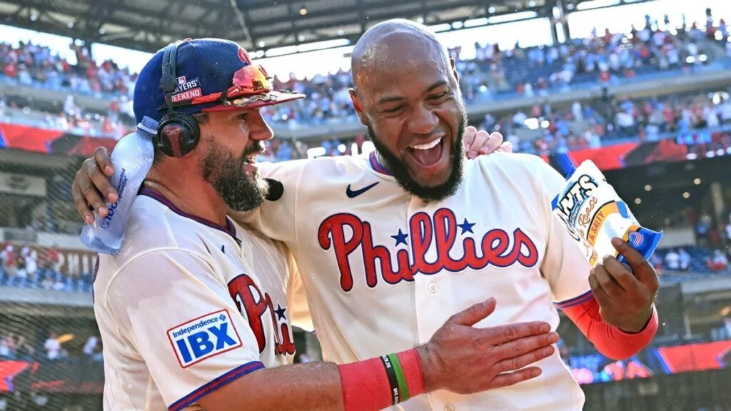 Red-hot Phillies take ‘fighting’ spirit out west to face Mariners Red-hot Phillies take 'fighting' spirit out west to face Mariners