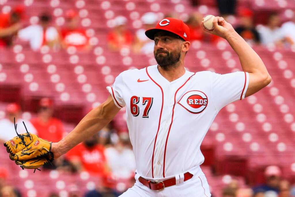 Reds Designate Kent Emanuel For Assignment Reds Designate Kent Emanuel For Assignment
